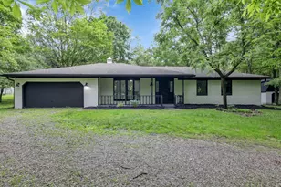 5289 Hazelton-Etna Rd SW, Pataskala, OH 43062 - Photo 2