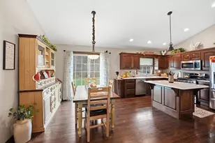 320 Middleburn St, Johnstown, OH 43031 - Photo 8