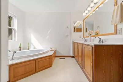 329 Hampton Park, Westerville, OH 43081 - Photo 32