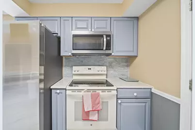 281 Woodsview Drive, Jeffersonville, OH 43128 - Photo 10