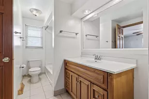 6050 Karl Rd, Columbus, OH 43229 - Photo 26