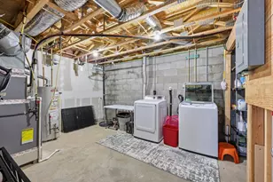 978 Hartford Village Blvd, Columbus, OH 43228 - Photo 28