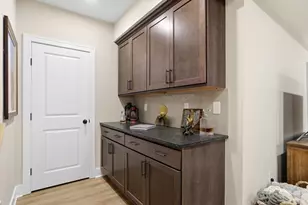 1915 Red Oak St, Lewis Center, OH 43035 - Photo 54
