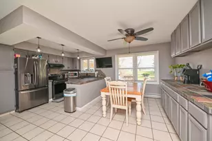 3172 E River Rd, Marion, OH 43302 - Photo 8