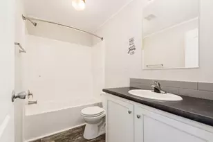 220 Woodcrest Dr, Marysville, OH 43040 - Photo 24