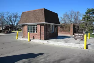 501 Clairbrook Ave, Columbus, OH 43228 - Photo 4