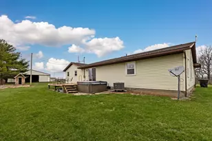 9161 Cochran Rd, Williamsport, OH 43164 - Photo 44