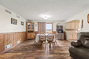 9161 Cochran Rd, Williamsport, OH 43164 - Photo 14