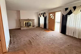 1685 Alcoy Dr, Columbus, OH 43227 - Photo 2