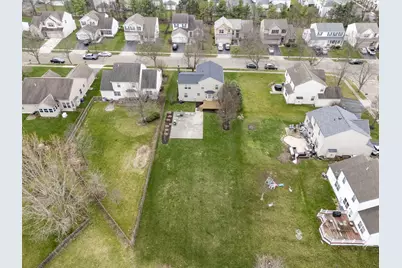 7482 Bunker Ridge Court, Blacklick, OH 43004 - Photo 14