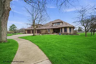 1456 Willowood Way, Marion, OH 43302 - Photo 2