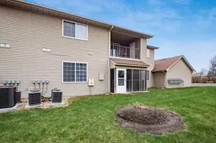 1838 Berrancher Dr, Columbus, OH 43228 - Photo 32