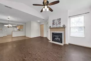 536 Calkin Ln E, Columbus, OH 43230 - Photo 6