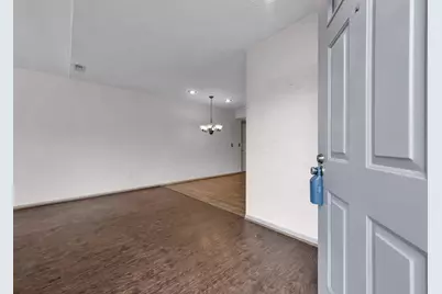 536 Calkin Lane E #23, Columbus, OH 43230 - Photo 4