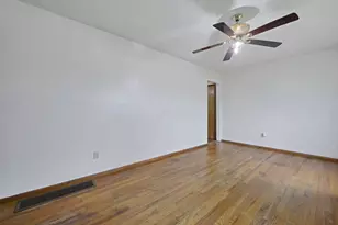 860 Basswood Rd, Columbus, OH 43207 - Photo 10