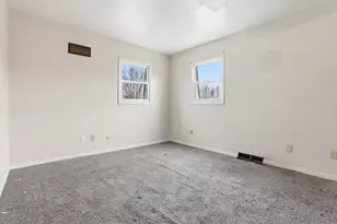 4909-4911 Karl Rd, Columbus, OH 43229 - Photo 44