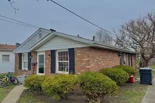 326 Elizabeth St, Willard, OH 44890 - Photo 2
