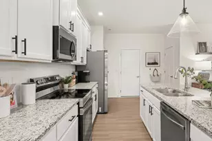 3279 Calveylee Ln, Columbus, OH 43232 - Photo 10