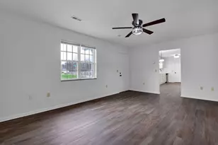 90 Franklin Ave, Newark, OH 43055 - Photo 8