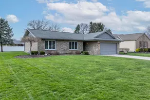 535 Garden Pl, Marion, OH 43302 - Photo 2