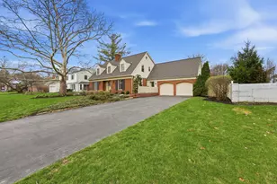 3670 Romnay Rd, Columbus, OH 43220 - Photo 2