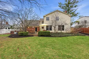 3670 Romnay Rd, Columbus, OH 43220 - Photo 46