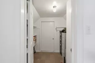 3670 Romnay Rd, Columbus, OH 43220 - Photo 36