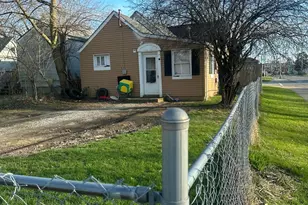 3014 E 7th Ave, Columbus, OH 43219 - Photo 2