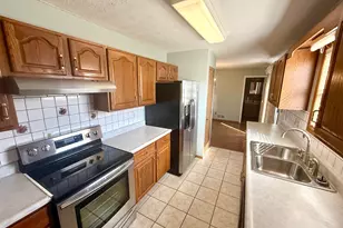 593 Franklin Cir, Chillicothe, OH 45601 - Photo 6