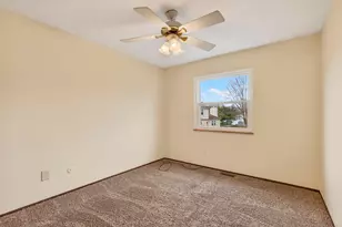 7082 Wind River Dr, Reynoldsburg, OH 43068 - Photo 22