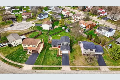 7082 Wind River Drive, Reynoldsburg, OH 43068 - Photo 4