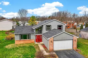 7082 Wind River Dr, Reynoldsburg, OH 43068 - Photo 2