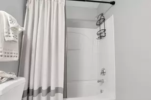 201 Autumn Ridge Cir, Pickerington, OH 43147 - Photo 26