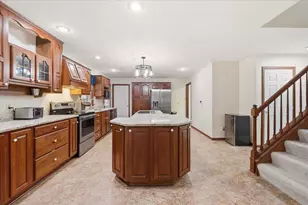 789 Country Club Dr, Howard, OH 43028 - Photo 10