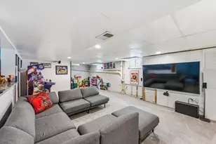 71 W Central Ave, Delaware, OH 43015 - Photo 40