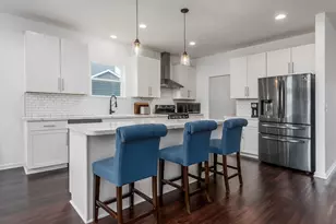 3867 Crowberry Ct, Powell, OH 43065 - Photo 8