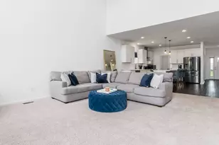 3867 Crowberry Ct, Powell, OH 43065 - Photo 14