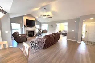 147 Narragansett Dr, Buckeye Lake, OH 43008 - Photo 8