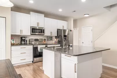 4061 Greenup Drive, Columbus, OH 43207 - Photo 16