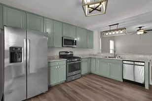 2124 Tournament Way, Grove City, OH 43123 - Photo 2