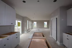 74 Banyan Dr, Lewis Center, OH 43035 - Photo 4