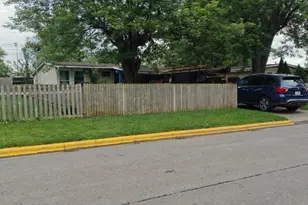 3535 Glorious Rd, Columbus, OH 43204 - Photo 2