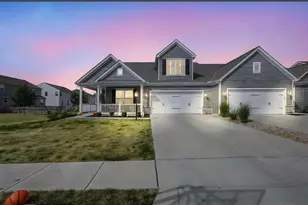 413 Halton Dr, Pataskala, OH 43062 - Photo 1