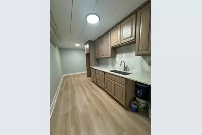 130 W Main Street, Newark, OH 43055 - Photo 8