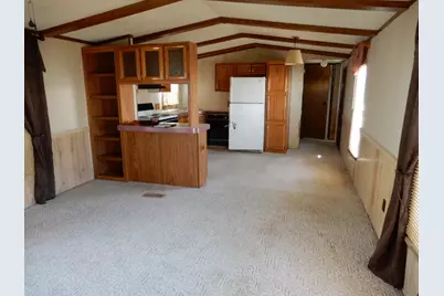 717 N Sandusky Street #14, Mount Vernon, OH 43050 - Photo 2