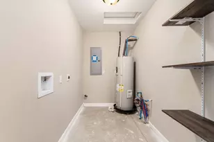 1282 Lockbourne Rd, Columbus, OH 43206 - Photo 18