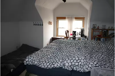 68 E Oakland Avenue, Columbus, OH 43201 - Photo 8