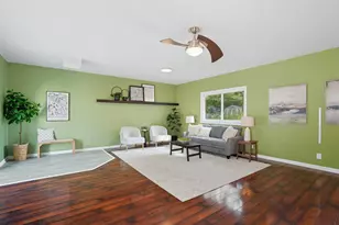 2424 Nottingham Rd, Columbus, OH 43221 - Photo 18