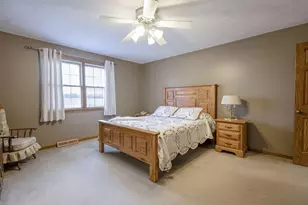 13270 Rolling Hills Ct, Mount Vernon, OH 43050 - Photo 4