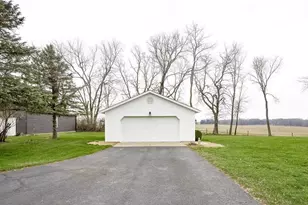 13270 Rolling Hills Ct, Mount Vernon, OH 43050 - Photo 14